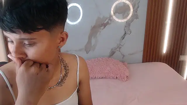 vicky wel online show from 03/20/26, 07:59