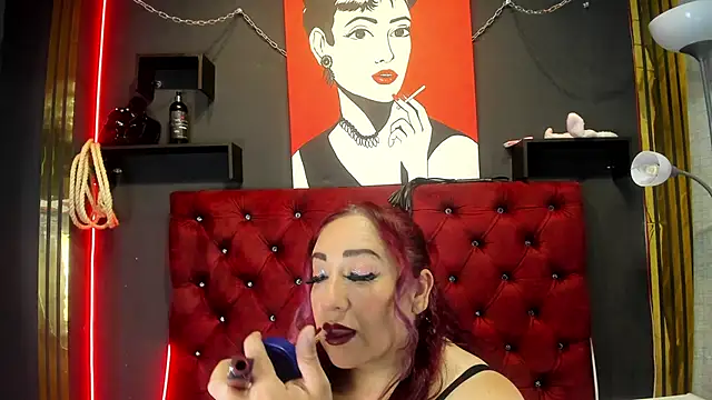 Sarah  Moonx online show from 04/15/26, 07:18