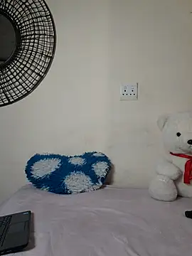 peachyxoxo22e online show from 03/20/26, 08:04