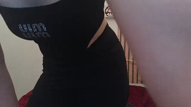 Caroline hernandes online show from 04/10/26, 12:45