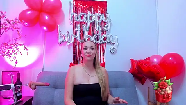 KahiaSmith online show from 05/11/26, 04:04