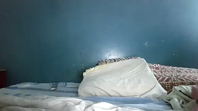 KendraBoss online show from 04/21/26, 09:27