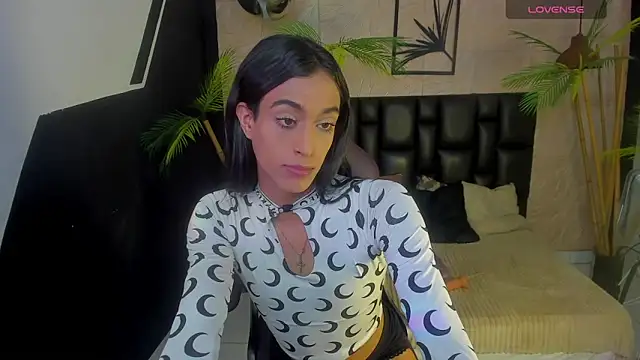 Epril Zoyert online show from 03/26/26, 07:56