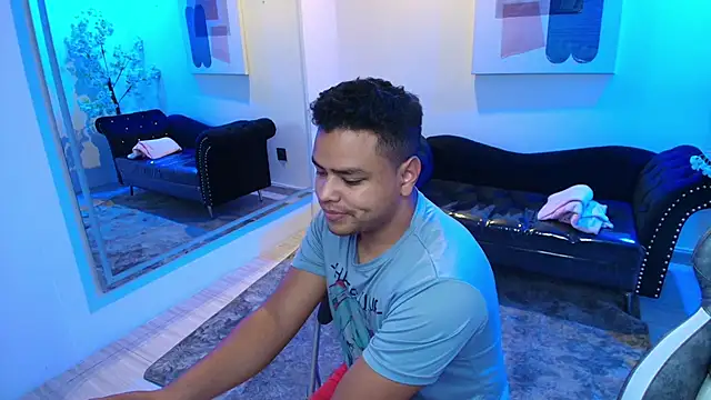 TarlyWho online show from 05/11/26, 04:04