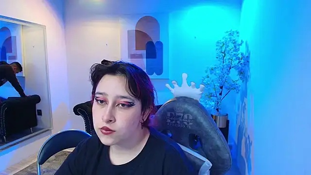 TarlyWho online show from 05/11/26, 11:22