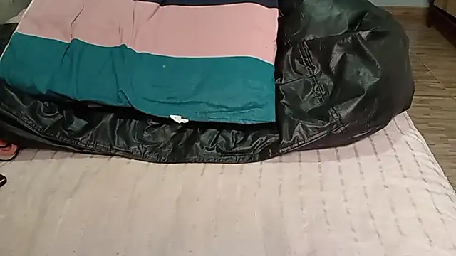 Ruiva40tona online show from 04/04/26, 05:41