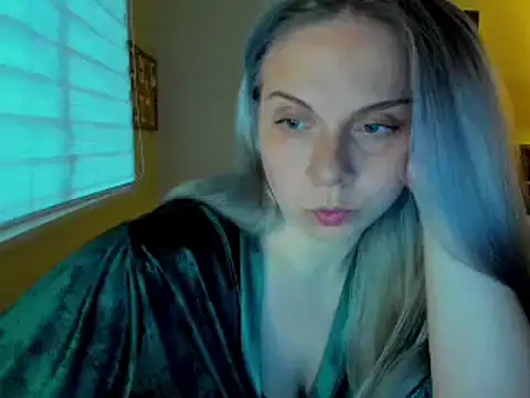 callme iva online show from 04/15/26, 01:22