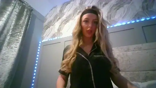 LusciousLailax online show from 03/03/26, 10:28