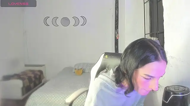 marianafoxx  online show from 04/13/26, 02:32