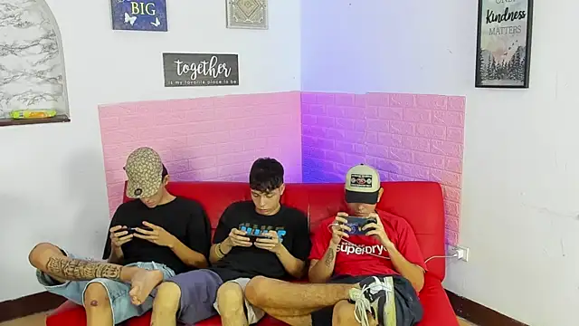 SecretLuna  online show from 03/31/26, 05:04