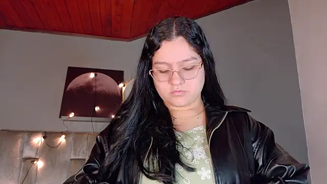 Snapshot of AmatistaSky__ chatting on 06/12/26, 11:41 AmatistaSky online show from 06/12/26, 11:41