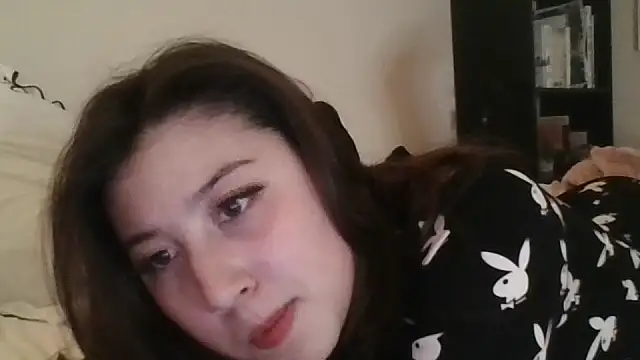 Silverbabyyy2007 online show from 04/11/26, 07:45