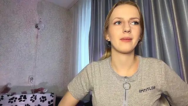 Snapshot of RubiKerss chatting on 03/04/26, 03:20 RubiKerss online show from 03/04/26, 03:20