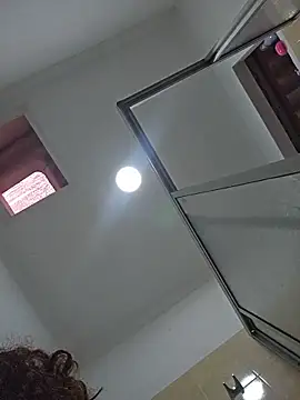 Isabella Stark online show from 04/10/26, 12:01