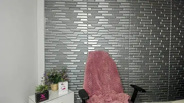 Ana maria 08 online show from 04/15/26, 07:58