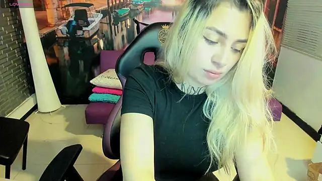 Tamaraa velez online show from 03/26/26, 09:24