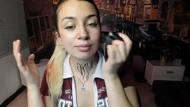 Tamaraa velez online show from 04/08/26, 09:05