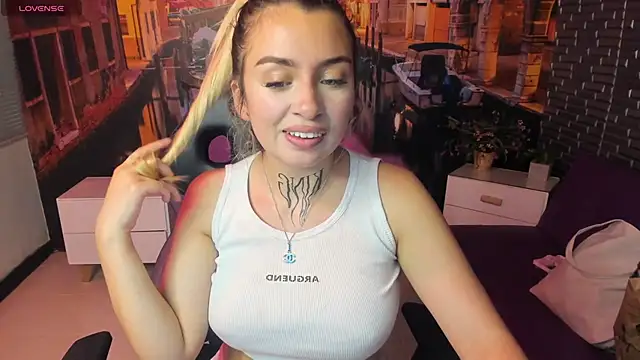 Tamaraa velez online show from 04/06/26, 09:05