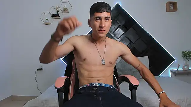 Dark Valentino  online show from 03/17/26, 02:47