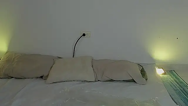 ALEJA R01 online show from 04/02/26, 10:05