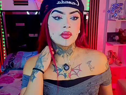 LauriInk1 online show from 04/07/26, 07:48