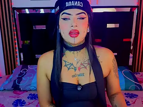 LauriInk1 online show from 04/10/26, 05:31