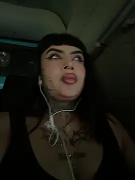 LauriInk1 online show from 04/04/26, 05:08