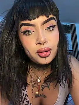 LauriInk1 online show from 03/25/26, 01:50