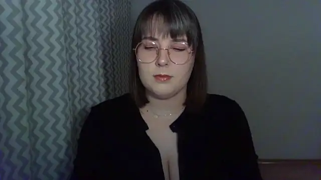 ClaraHard online show from 03/06/26, 05:30