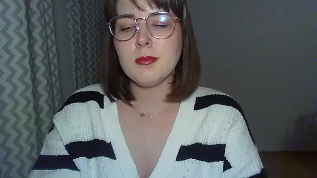 ClaraHard online show from 04/17/26, 07:28