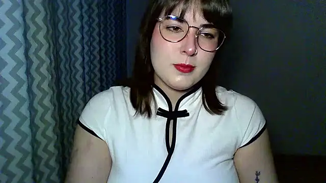 ClaraHard online show from 07/08/26, 05:46