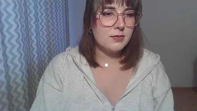 ClaraHard online show from 06/11/26, 06:27