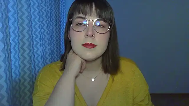 ClaraHard online show from 04/11/26, 04:32