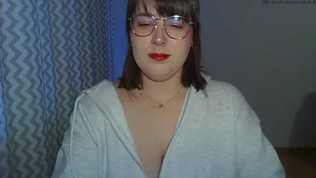 ClaraHard online show from 04/22/26, 05:31