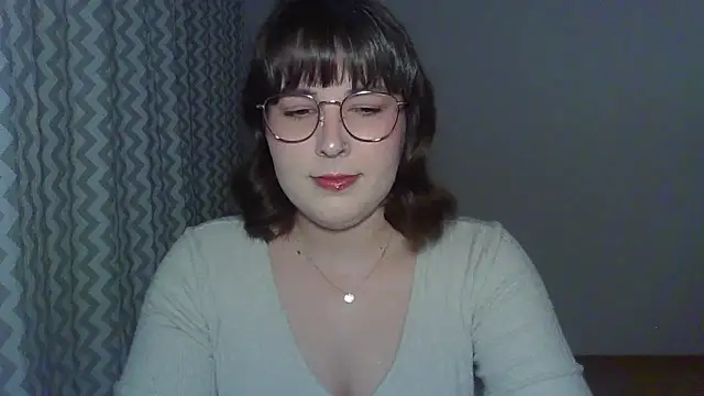 ClaraHard online show from 04/09/26, 05:30