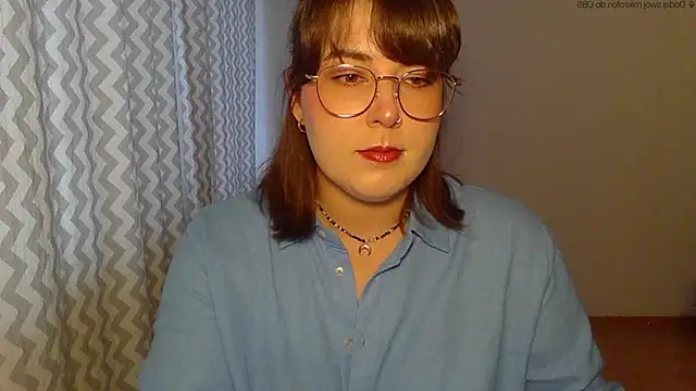 Snapshot of ClaraHard chatting on 05/27/26, 05:31 ClaraHard online show from 05/27/26, 05:31