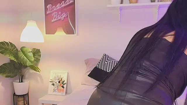 Jade-Naughty online show from 04/28/26, 08:02