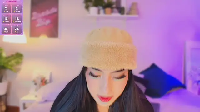 Jade-Naughty online show from 04/17/26, 08:22