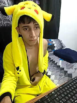 gomitaboy1 online show from 04/13/26, 07:07