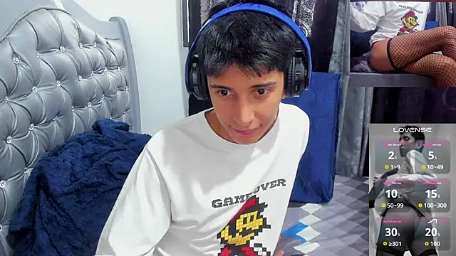 gomitaboy1 online show from 04/02/26, 06:58