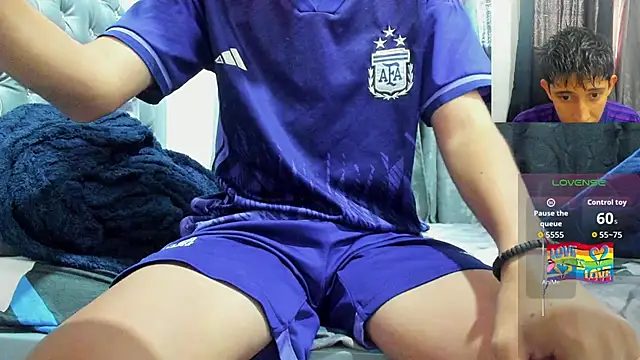 gomitaboy1 online show from 04/05/26, 06:58