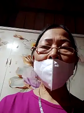 Snapshot of Sky-rain98 chatting on 04/03/26, 03:51 Sky-rain98 online show from 04/03/26, 03:51