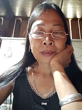 Snapshot of Sky-rain98 chatting on 03/19/26, 06:46 Sky-rain98 online show from 03/19/26, 06:46