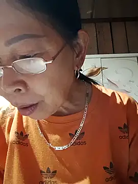 Snapshot of Sky-rain98 chatting on 03/27/26, 08:32 Sky-rain98 online show from 03/27/26, 08:32