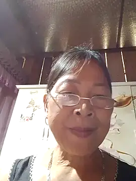 Snapshot of Sky-rain98 chatting on 03/23/26, 09:42 Sky-rain98 online show from 03/23/26, 09:42