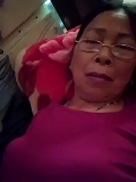 Snapshot of Sky-rain98 chatting on 04/04/26, 08:32 Sky-rain98 online show from 04/04/26, 08:32