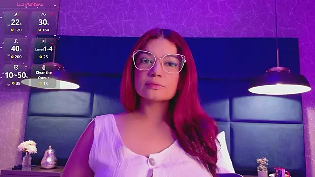 PaulaVegaa online show from 05/17/26, 04:34