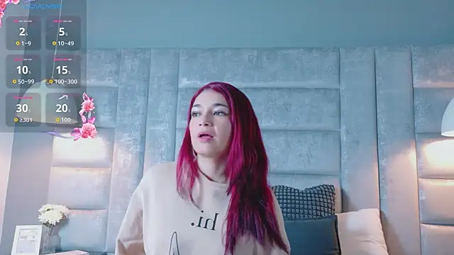 PaulaVegaa online show from 04/11/26, 12:31