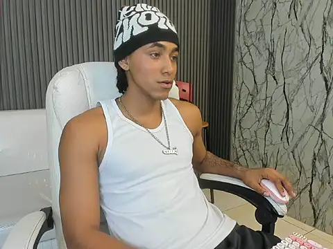 taylor bigdick18 online show from 03/06/26, 12:16