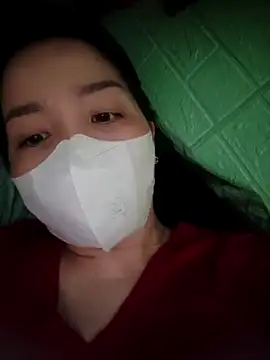 lucie mehott19 online show from 03/05/26, 04:20